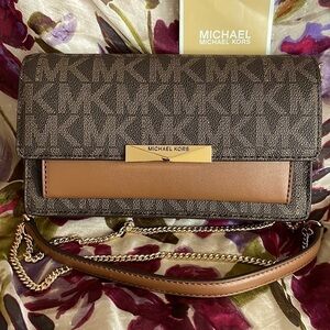 Brand New Michael Kors Jade Wallet on a Chain Crossbody Purse Brown Luggage Logo